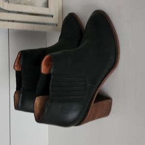 Madewell. Leather Made in Brasil.